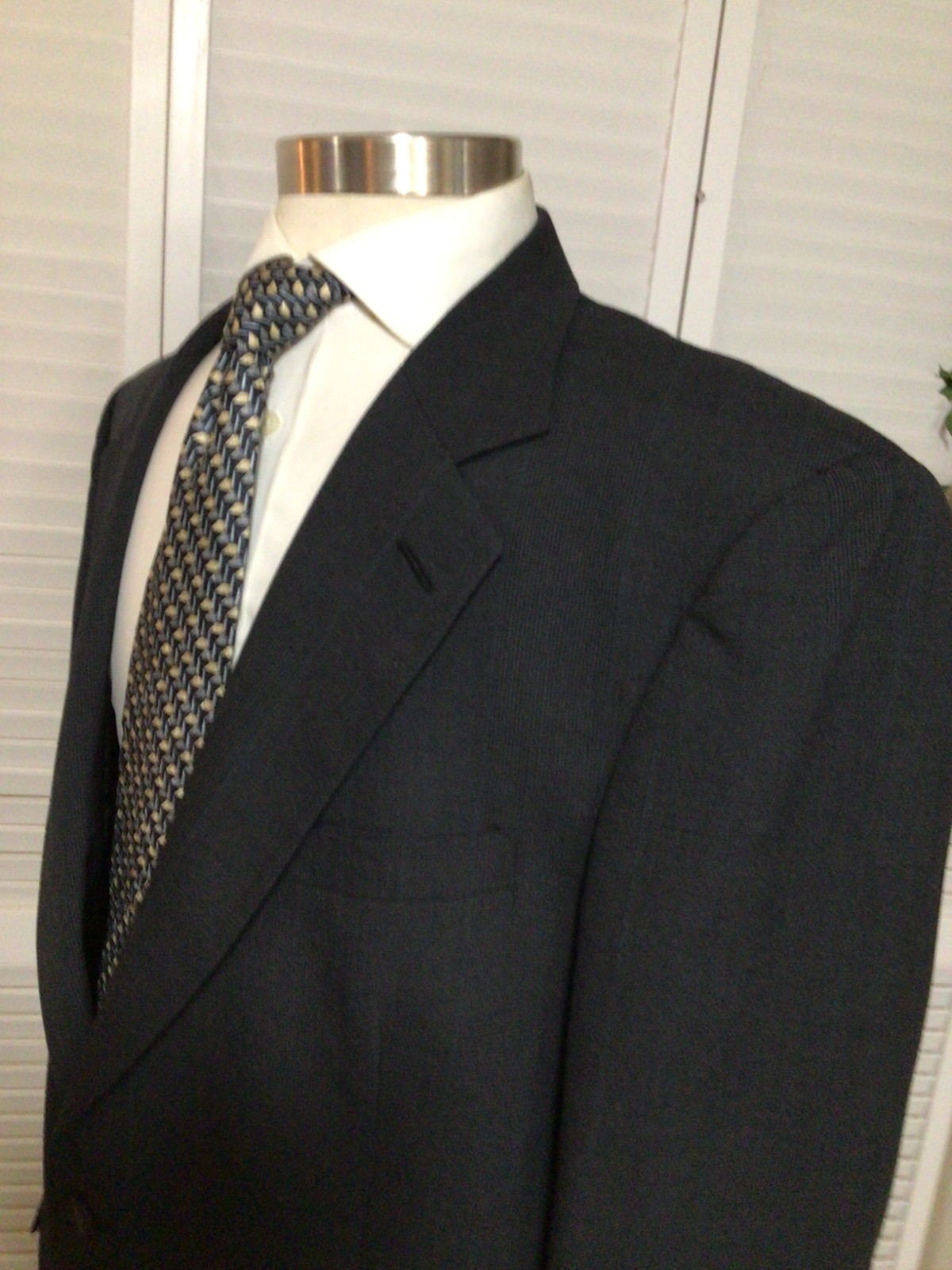 VINTAGE CRICKETEER MENS CHARCOAL GRAY 2 PIECE SUIT SIZE: 48 PANTS 42×28