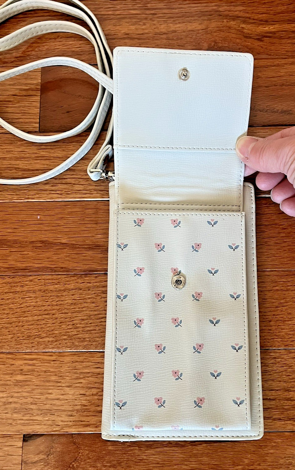 Cellphone Crossbody Wallet PRETTYZYS COLLECTION Gray with Little Flowers