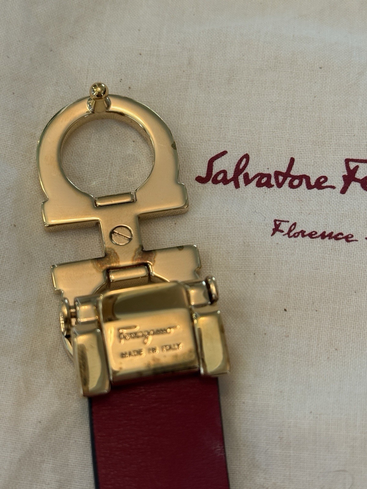 Salvatore Ferragamo Womens Gancini Belt Black/Red Leather Gold Buckle DustBag