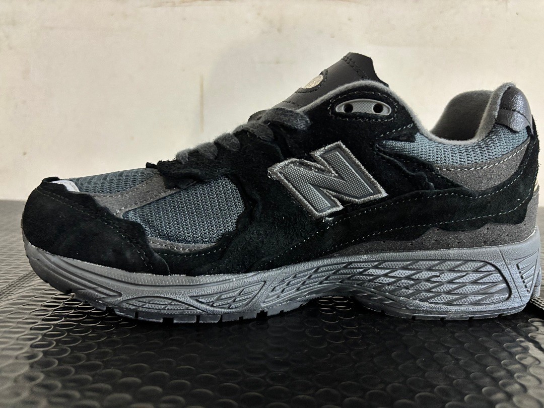 New Balance 2002R Protection Pack – Phantom M2002RDB Men Size