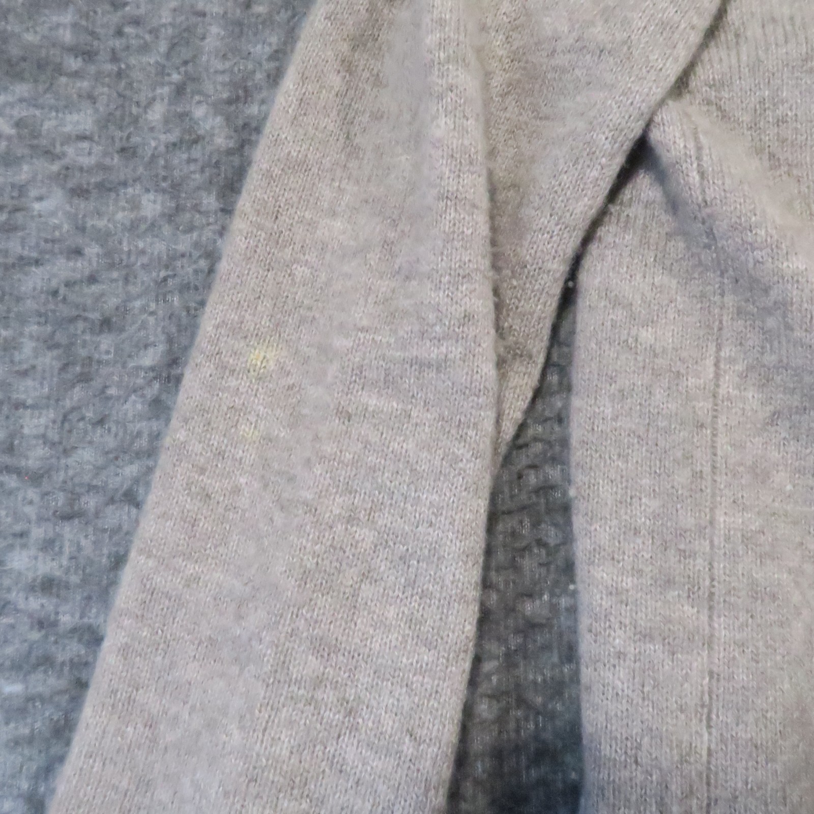 Tahari Pure Luxe Cashmere Cardigan M Beige Open Front Shawl Minimalist Luxury