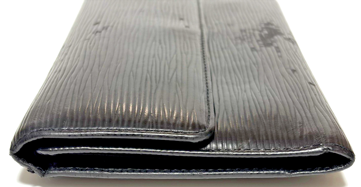 Louis Vuitton Black Epi Leather Long Wallet Tri-fold Wallet Made in Spain