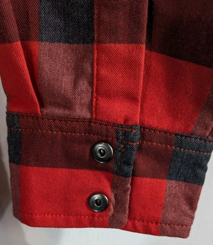 Truewerk Shirt Mens Medium Red Gray Plaid Tech Flannel Snap Front Workwear