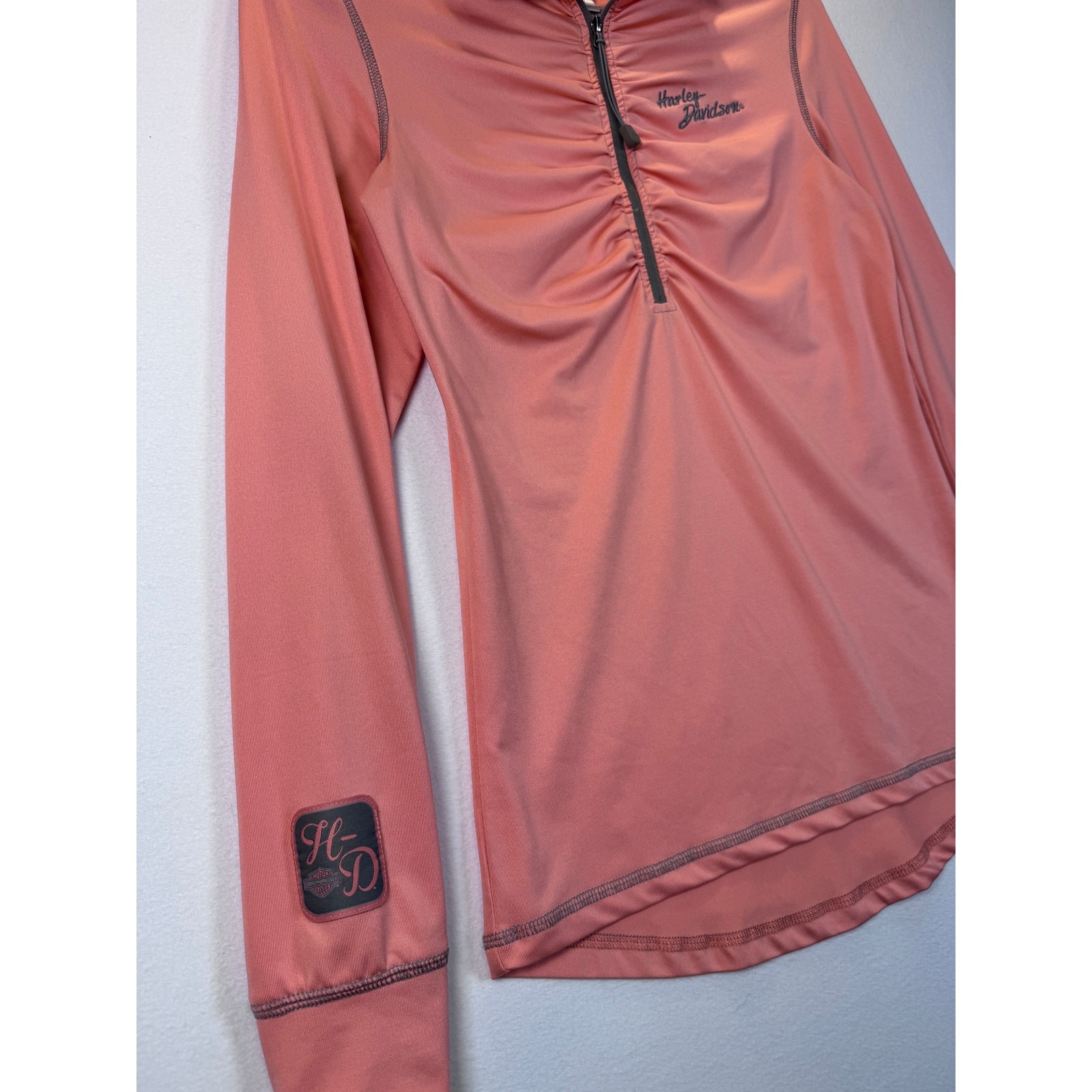 Harley Davidson Women’s M Peach Half Zip Long Sleeve Thumbhole Top Michigan City