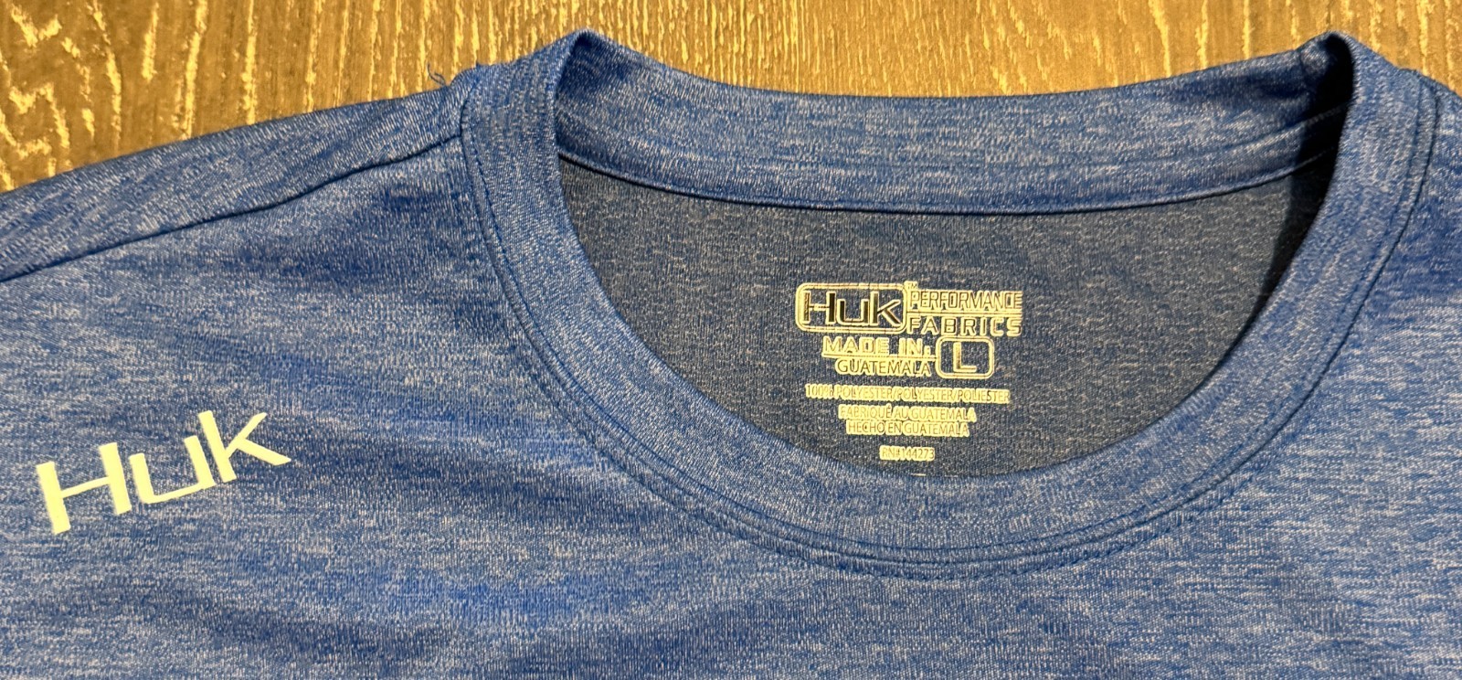 HUK Performance t-shirt blue polyester 2-tone back Mens L