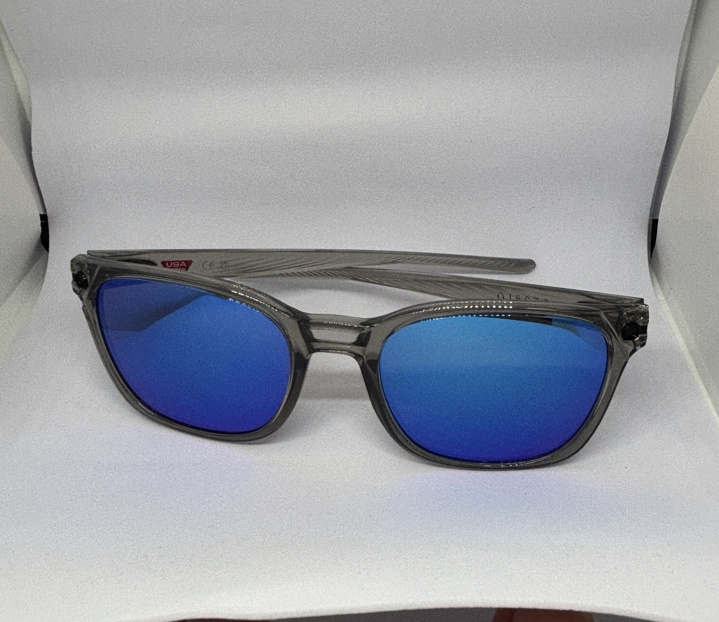 Oakley Ojector OO9018 Polarized Mirrored Blue Lens Gray Square Sunglasses