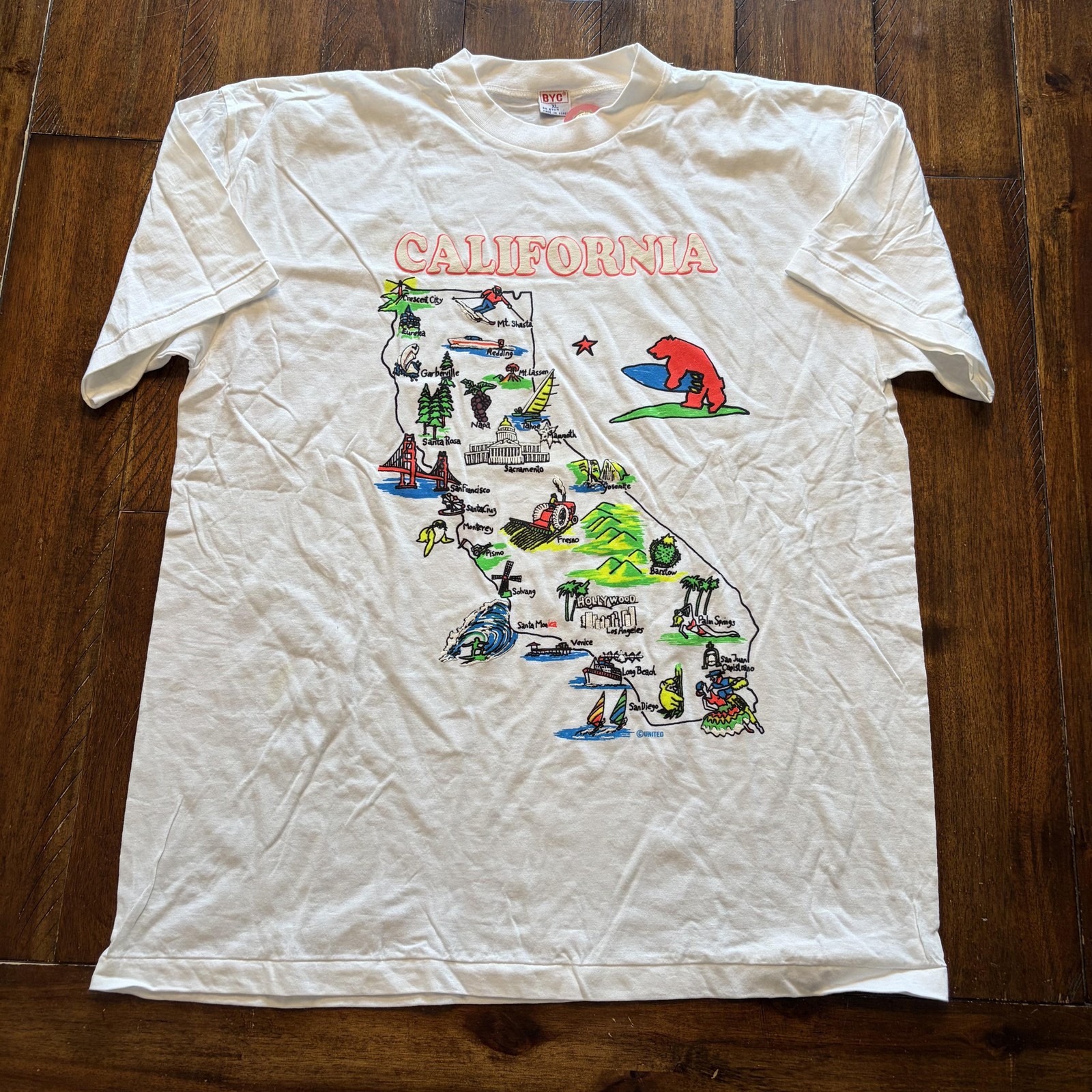 Vintage BYC California Map Shirt Mens XL White Surfing Bear Graphic Tee T-Shirt
