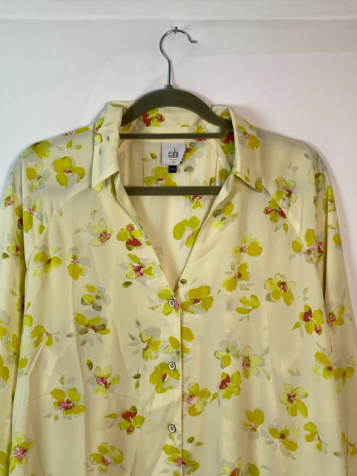 CAbi Go To Blouse Spring Yellow Floral Style #6294 Sz L Classic Coastal Corpgore