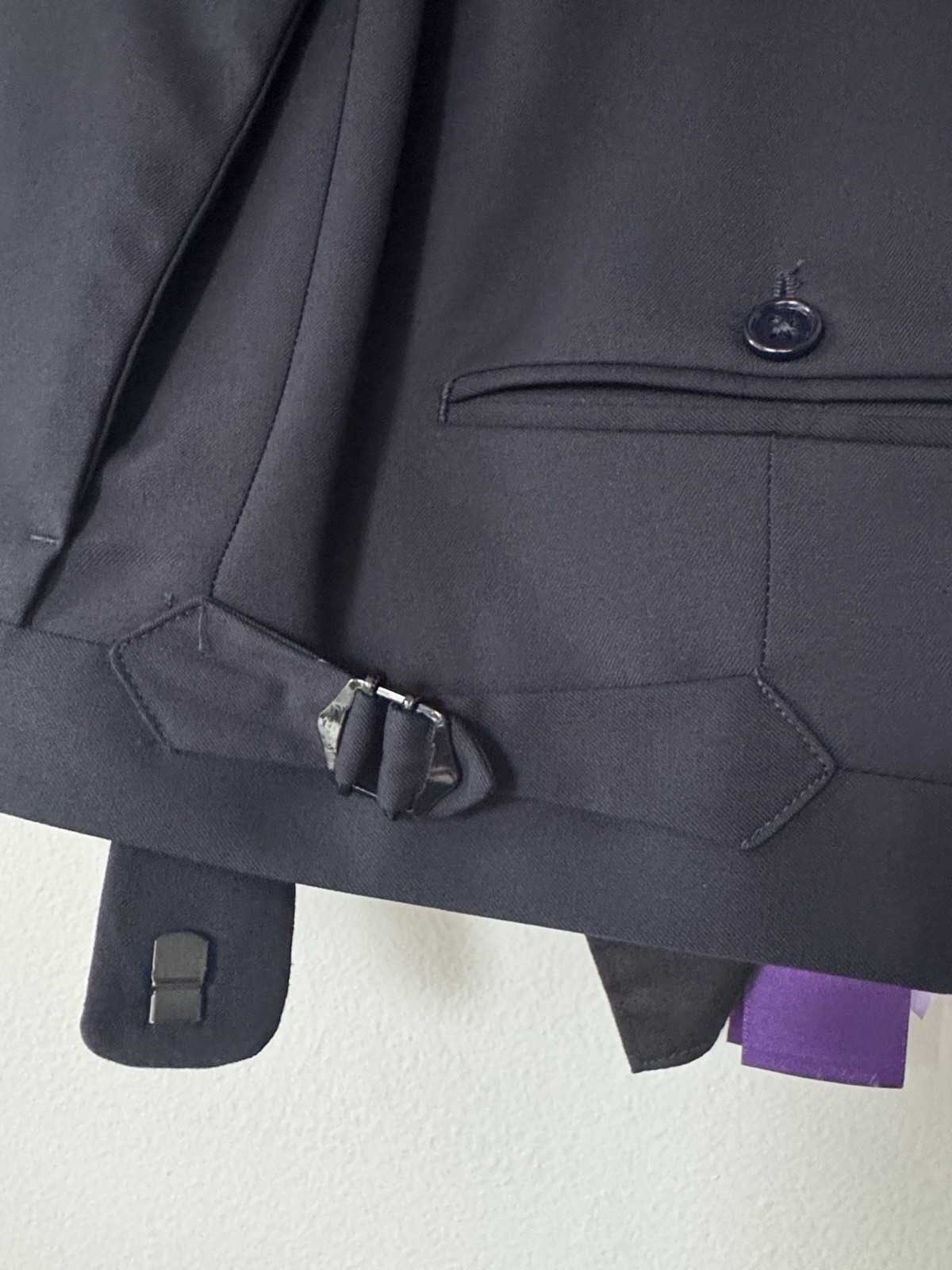 Ralph Lauren Purple Label Men’s Navy Suit Size 38R 100% Wool