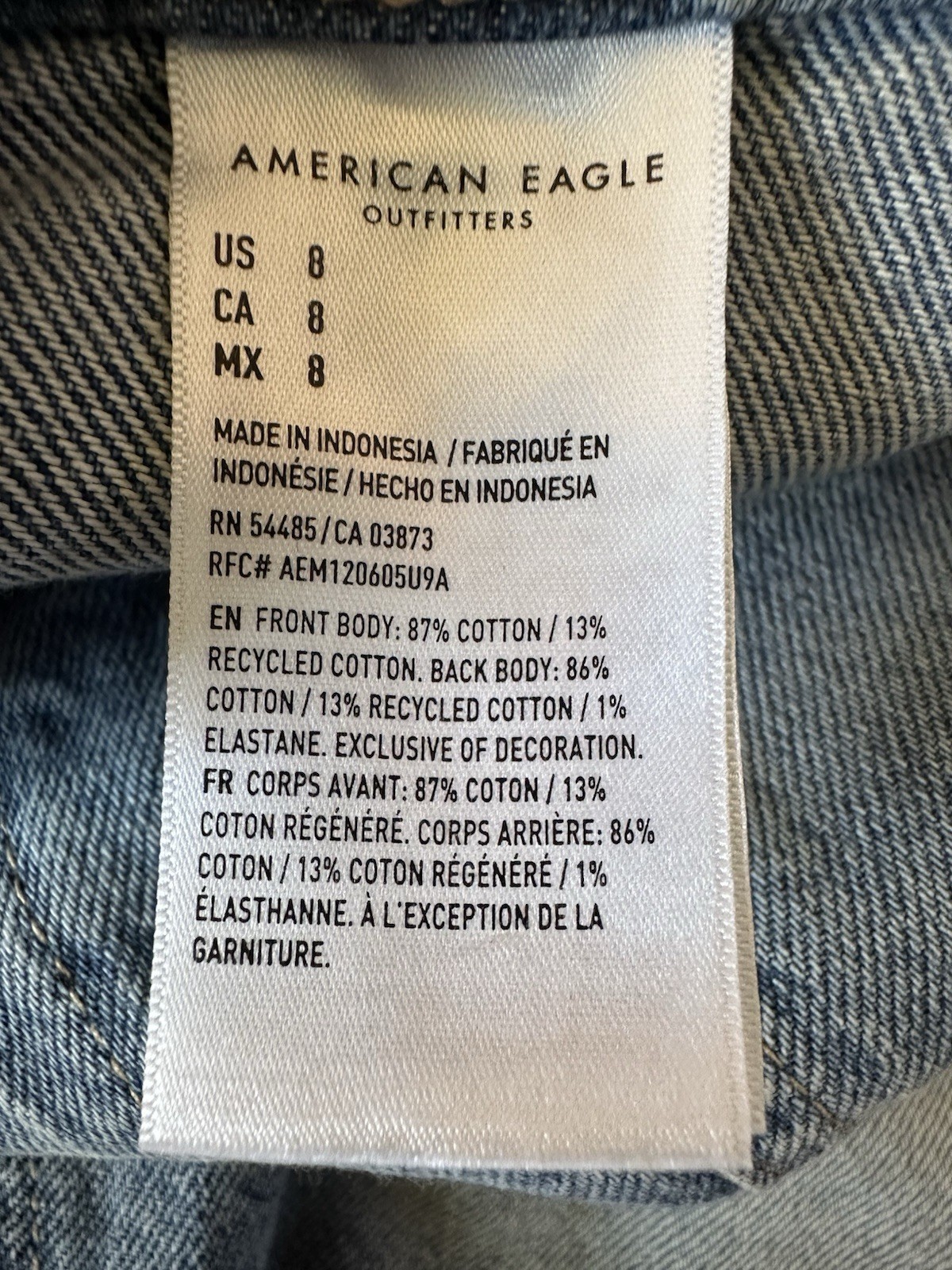American Eagle High Waisted Utility Denim Shorts Size 8 Light Wash Patch Pocket