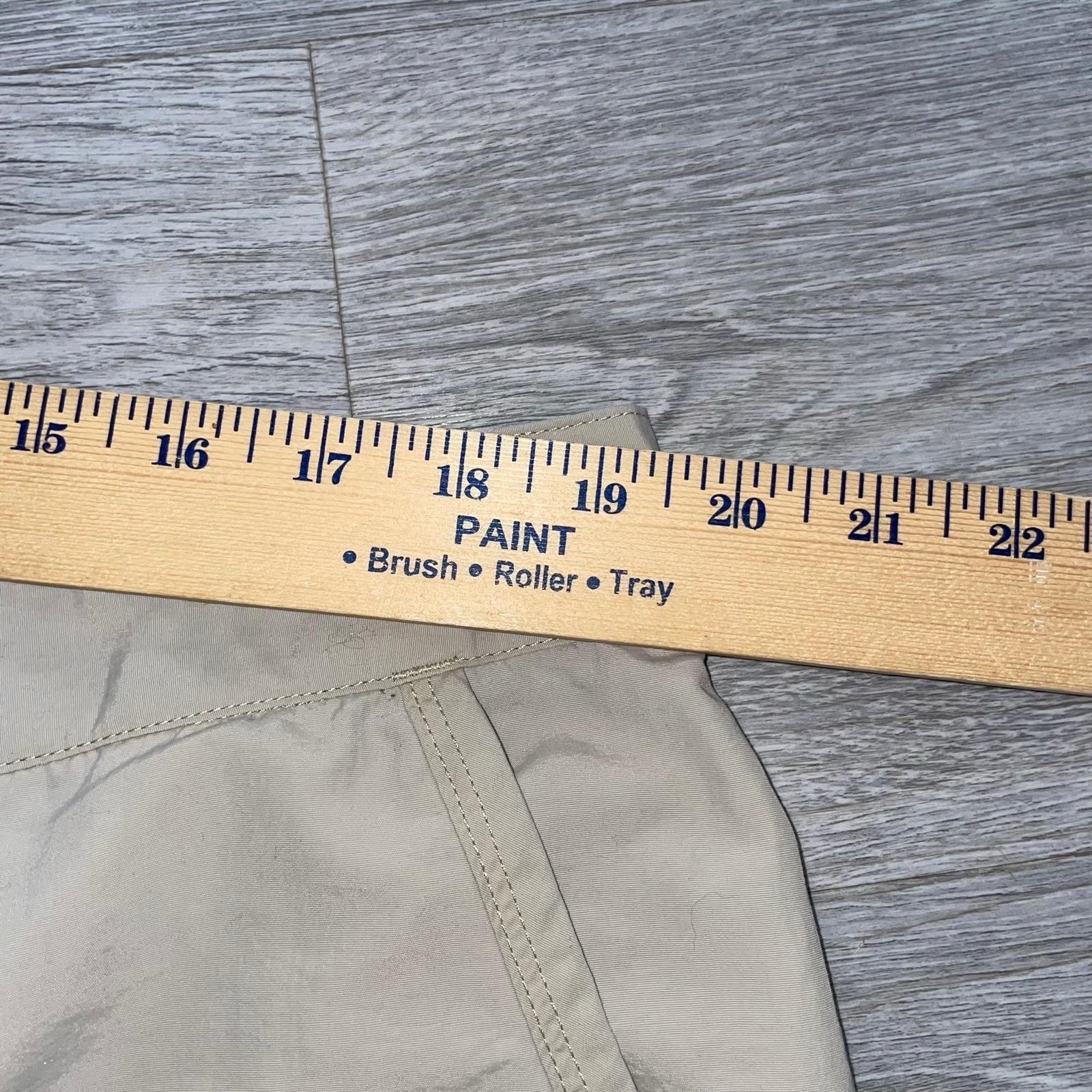 Patagonia Shorts Men’s XXL Sandy Cay 8” Utility Cargo Zip Pocket Hybrid Outdoor