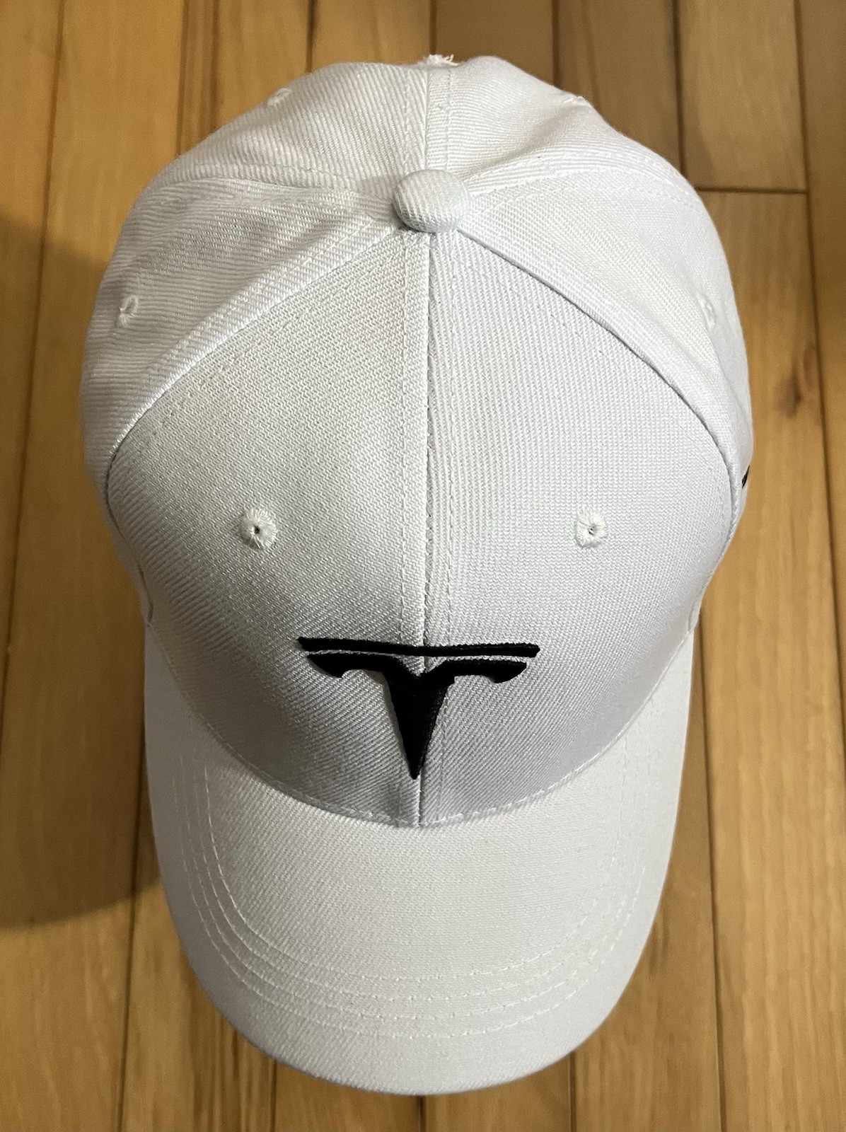 Auto-Car Tesla Symbol Baseball Cap. *** A hat worth more than its price.