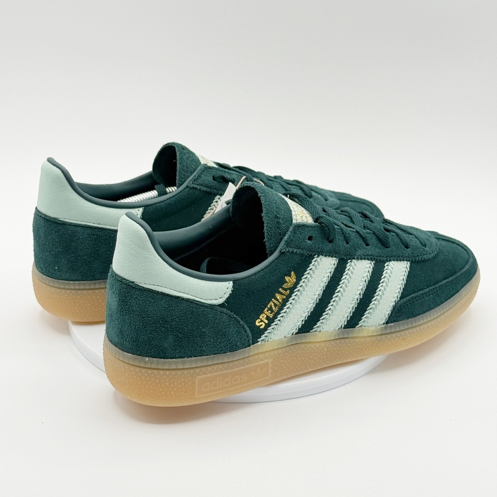 Adidas Handball Spezial W Sneaker Size 10 Aurora Ivy/Ash Green/Gum Women JR0847