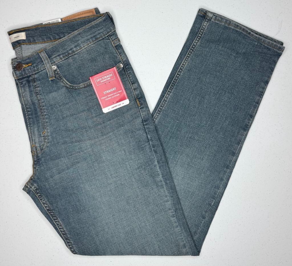 Signature By Levi Strauss #11703 NEW Men’s Straight Flex Jeans