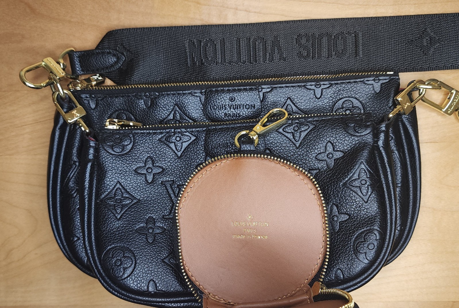 Louis Vuitton Multi Pochette Shoulder Bag Black Leather