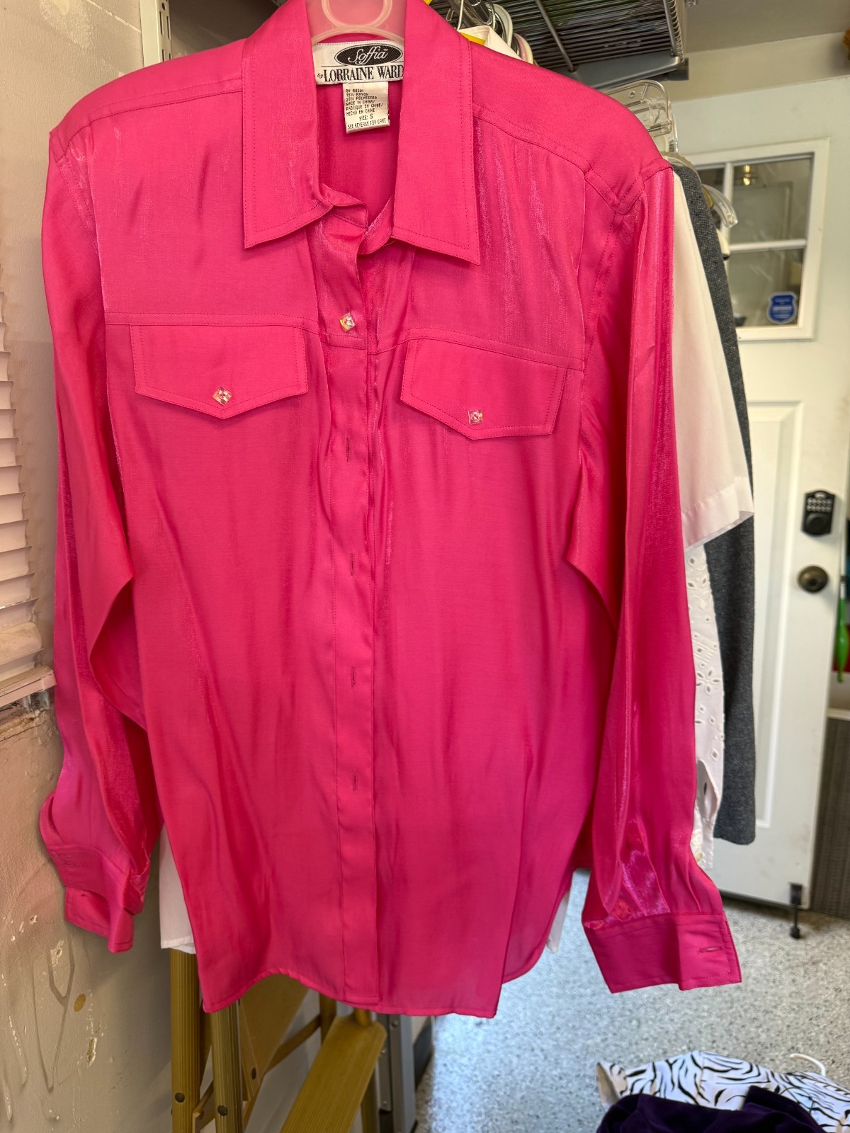 Sofia by Lorraine Wardy Fuchsia Satin Blouse Top NWT Small Jewel Buttons Career