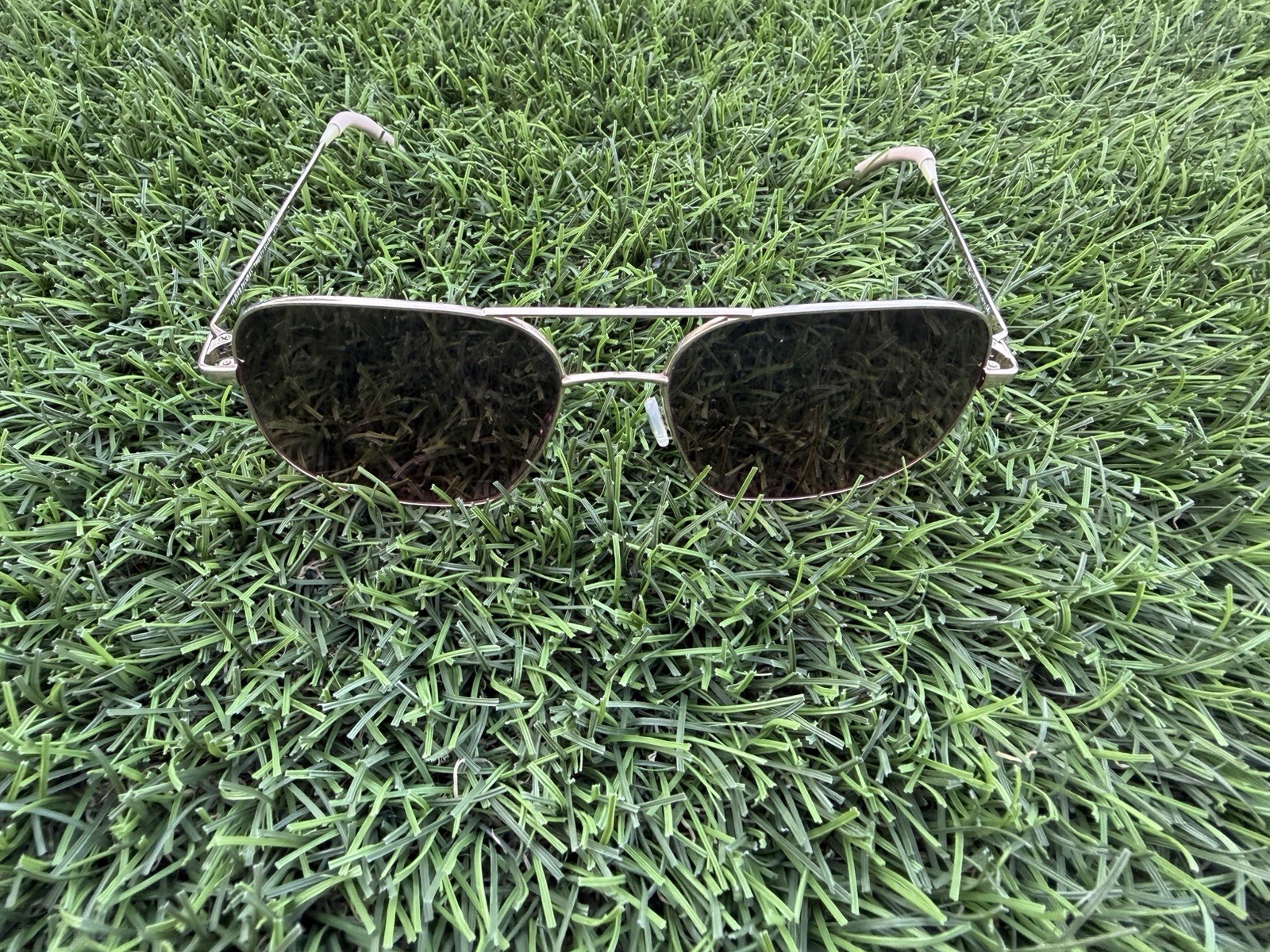Oliver Peoples Victory 58 VFX Gold/Cognac Gradient Preowned See Description
