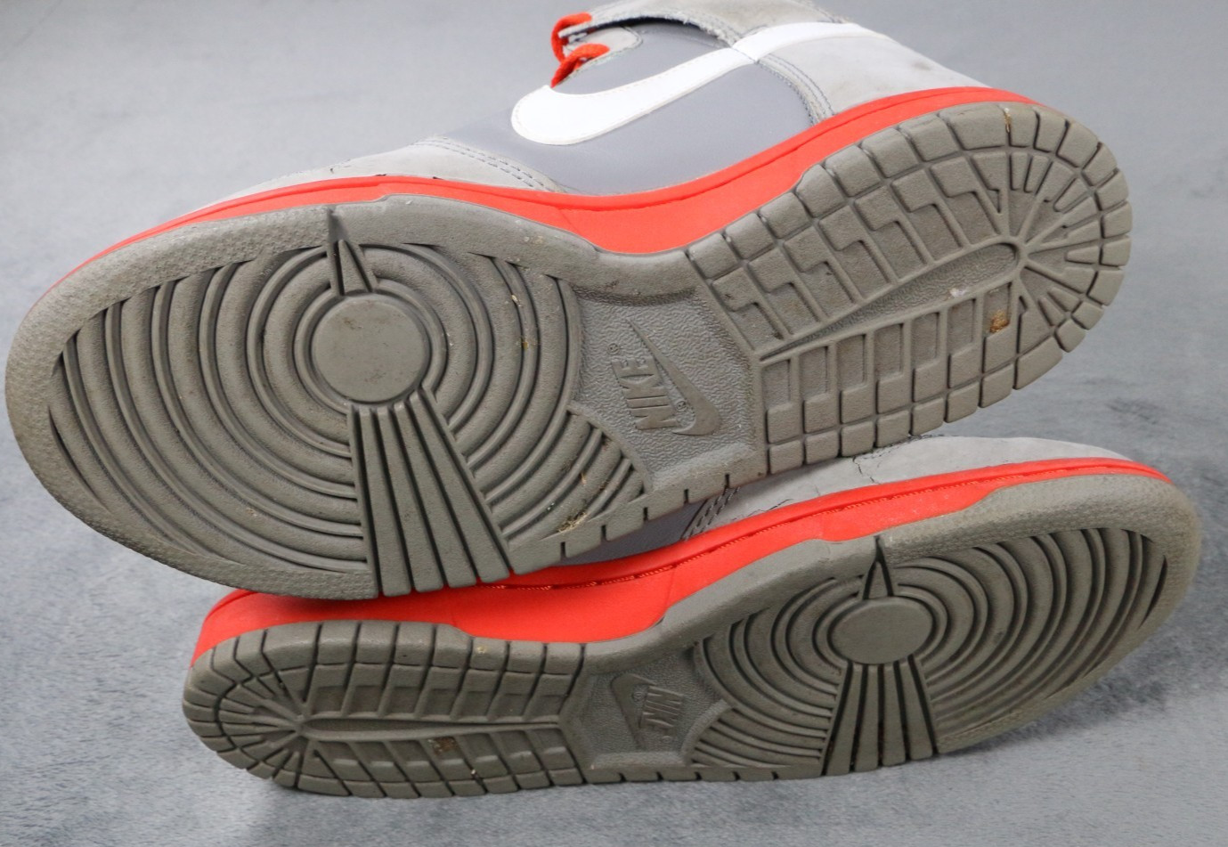 Nike SB Dunk High Light Charcoal Grey Orange Mens Size 7.5 Skate Shoes
