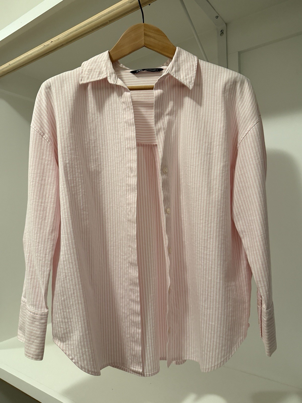 Zara Women’s Pink White Striped Collared Long Sleeve Woven Button-Up Shirt, S