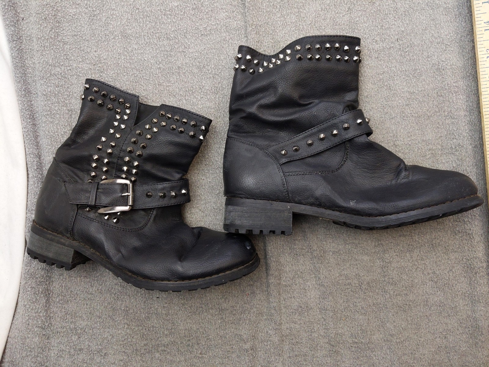 Twisted Amira Boots Womens Size 7 Black Studded Biker Mid Calf Buckle