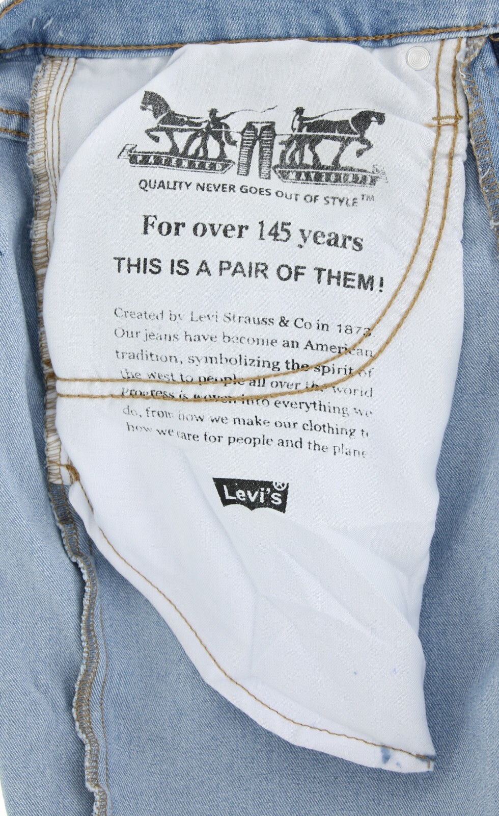 Levi’s Men’s 511 Jeans 32″ Inseam, Slim Fit Low Rise Stretch Denim Tapered Pants