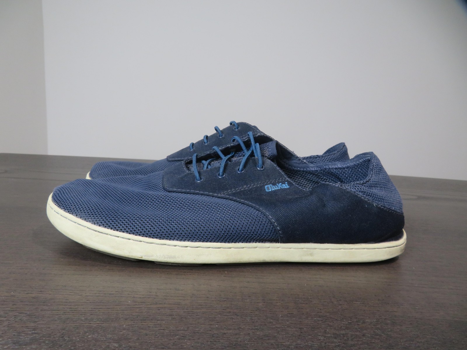 OluKai Nohea Moku Shoes Mens Size 9.5 Blue Mesh Boat Sneaker Casual 10283-TFTT