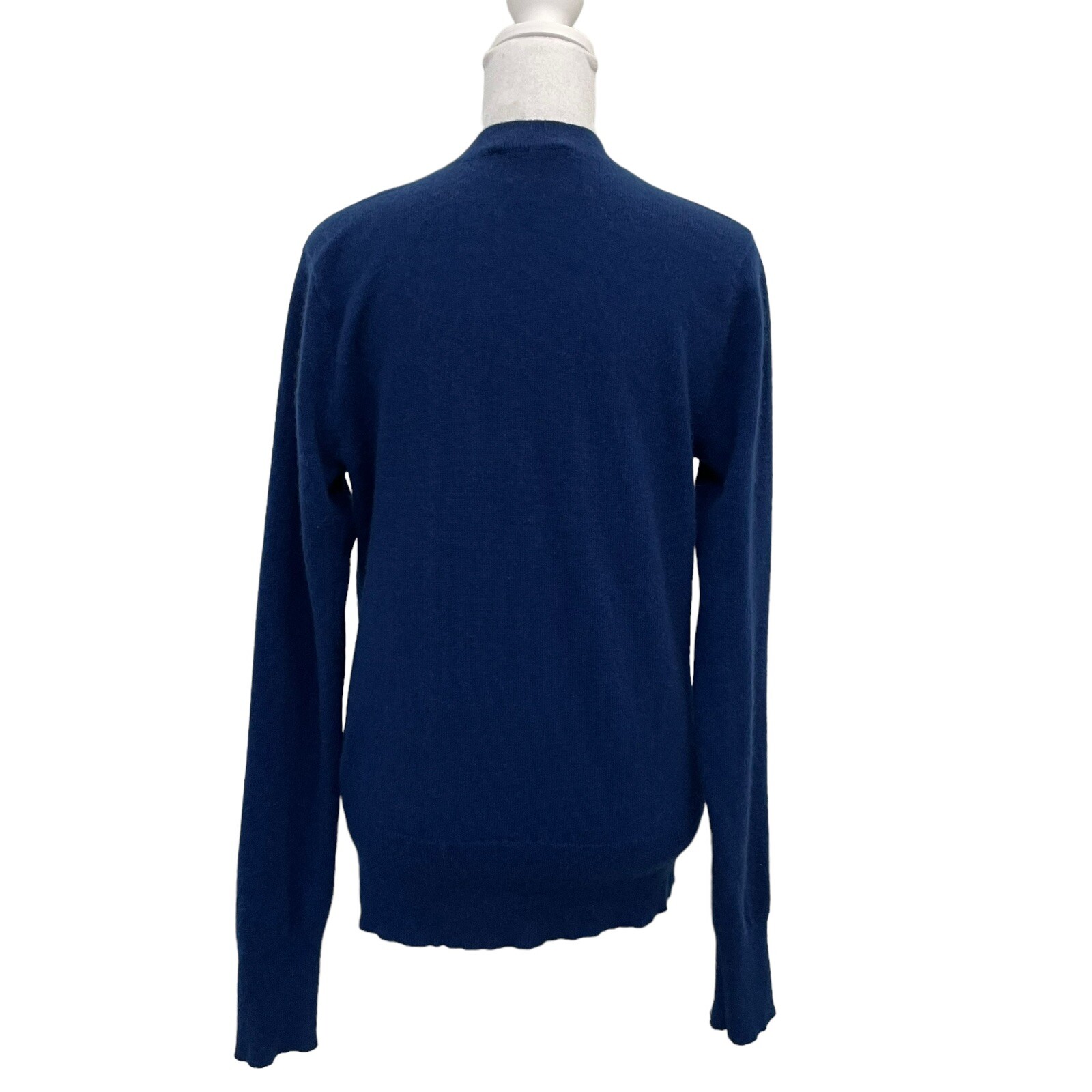 Universal Standard 100% Cashmere V-Neck Sweater Minimalist Ocean Blue size 6/8