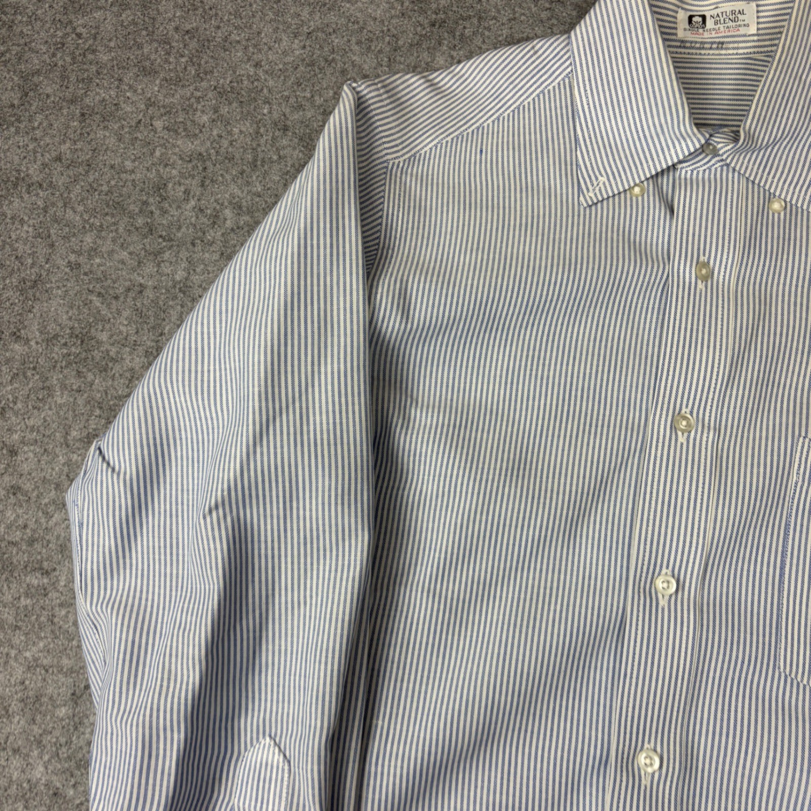 Vintage Natural Blend Mens Blue White Striped Button Down Shirt Made in USA L