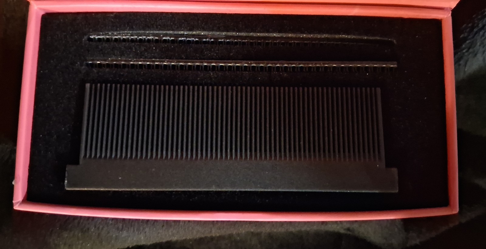 Beauty Labs Cosmetics Silk Press Comb Black Carbon Fiber Heat Resistant