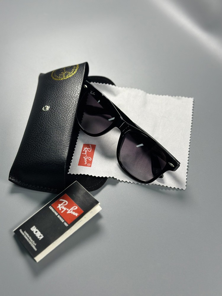 Ray-Ban Elegant Polarized Sunglasses for Men & Women UV Protection Durable Frame