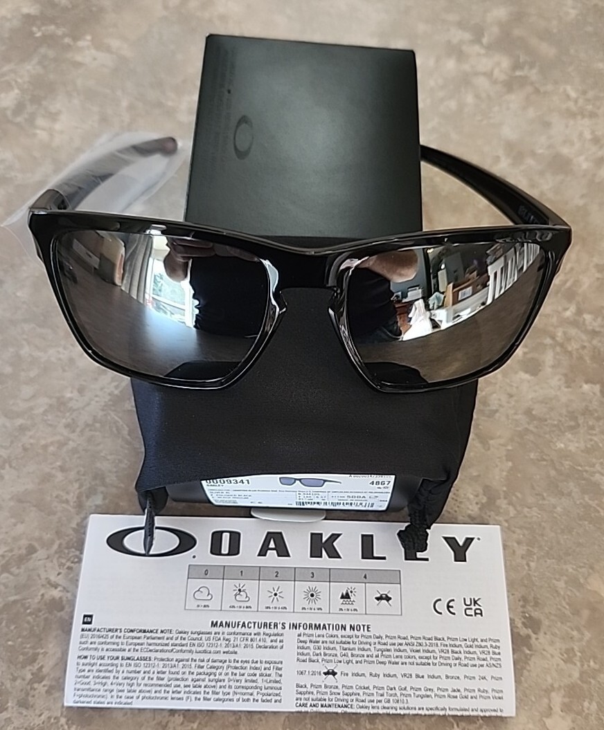 New Oakley Mens Sliver XL Sunglasses Polished Black Iridium o009341 4867