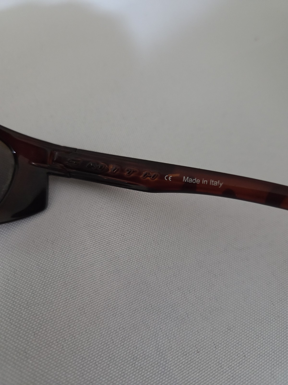 Smith Maverick Tortoise Wrap Polarized Sunglasses Made in Italy. See Description