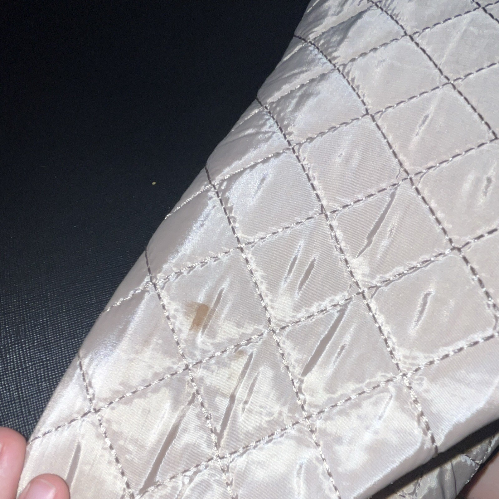 Alexis Bendel Large Beige Quilted Tote Zip Top Gold Hardware Detachable Strap