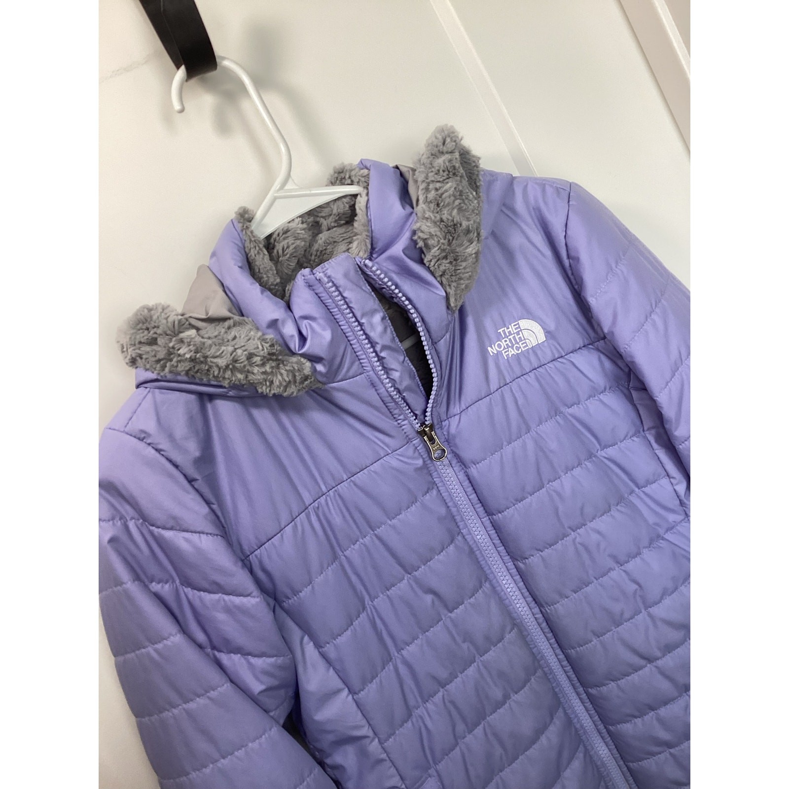The North Face Girl’s Reversible Mossbud Swirl Parka Jacket Purple Size Large