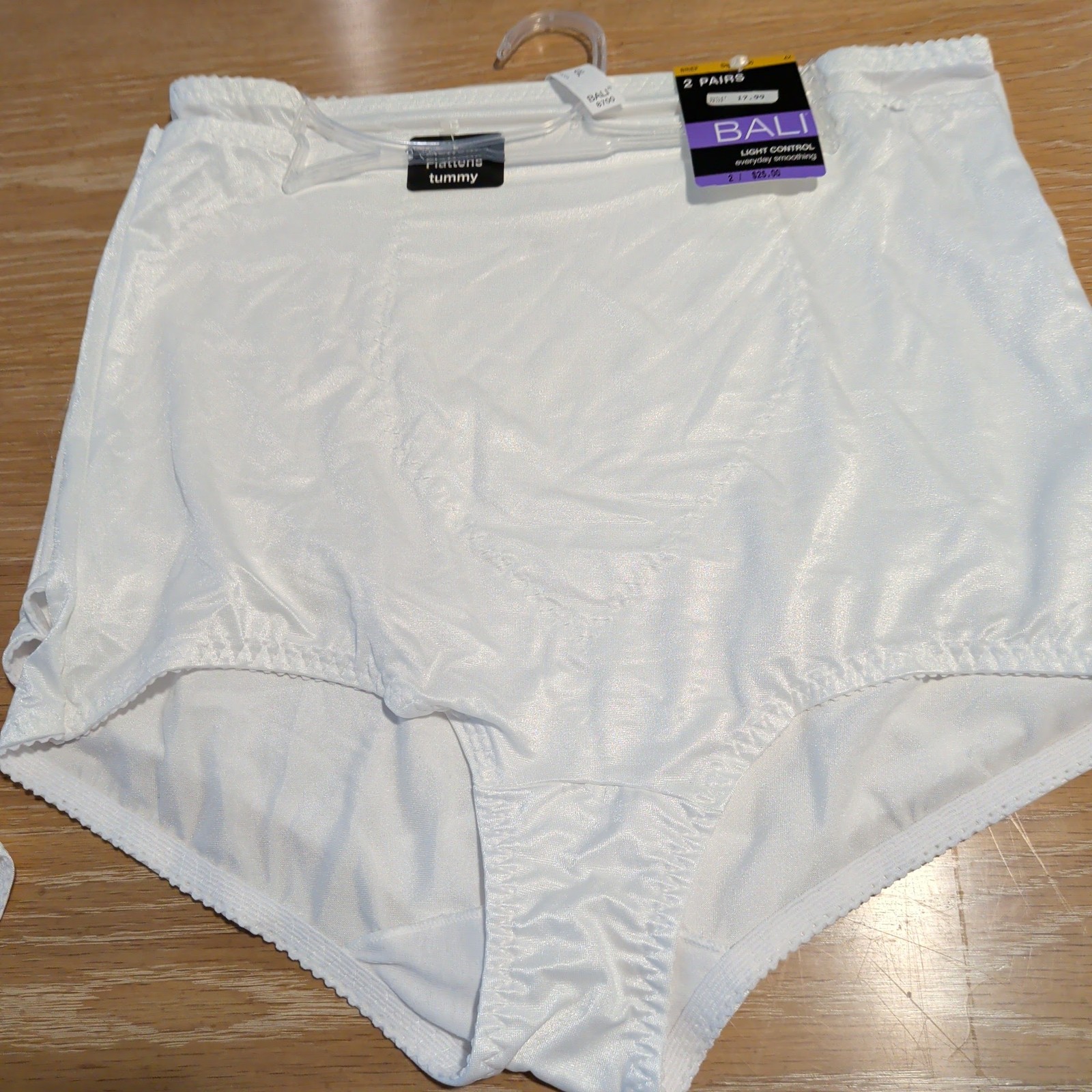Bali Women’s 4XL Light Control Everyday Smoothing Brief Underwear 2-Pack White