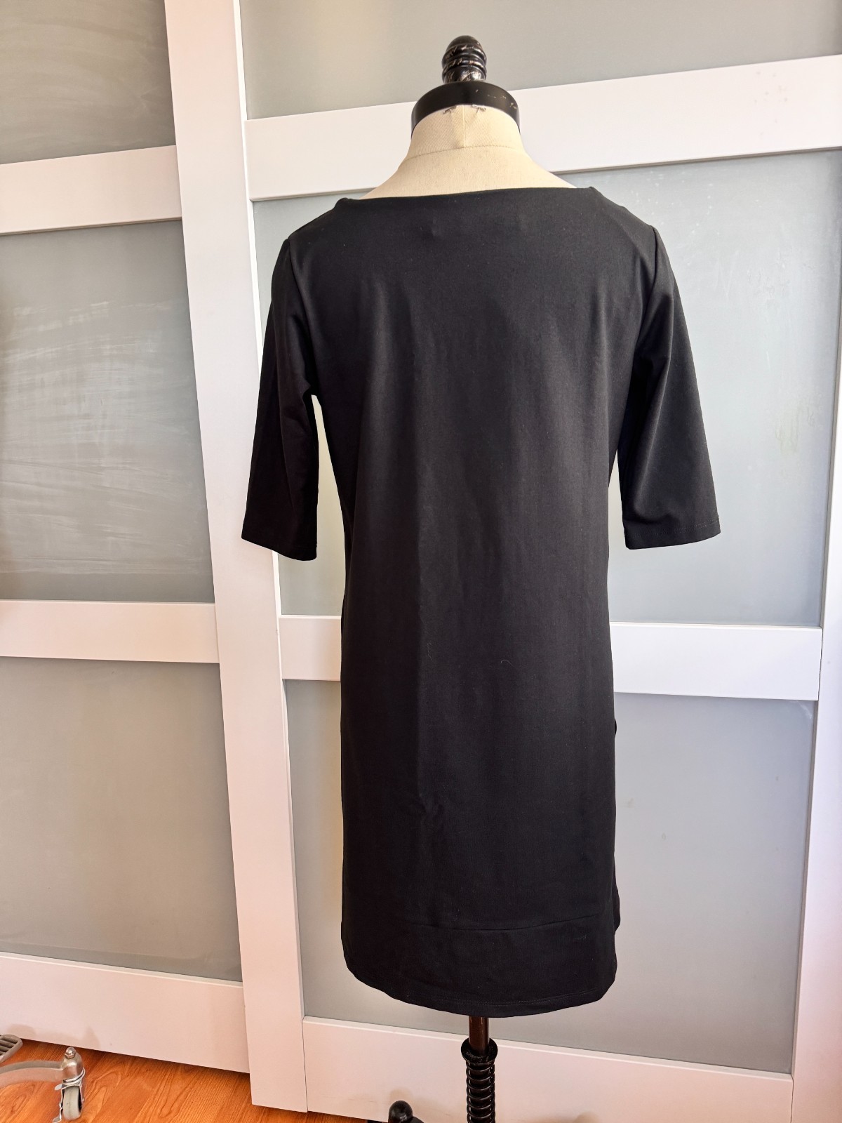 Susana Monaco Tunic Dress M pockets 3/4 Sleeve Minimalist Modern Knit Black