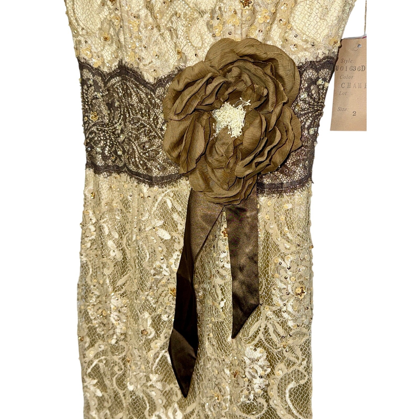 NWT Mandalay Champagne Gold Lace Beaded Sequin Long Mermaid Evening Gown Size 8
