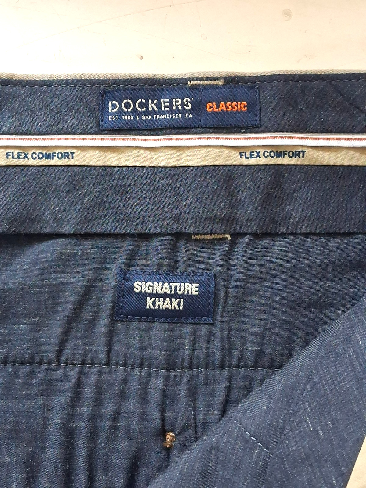 Dockers Pants 48 X 29 Big & Tall Light Khaki Classic Fit Pleated Flex Comfort