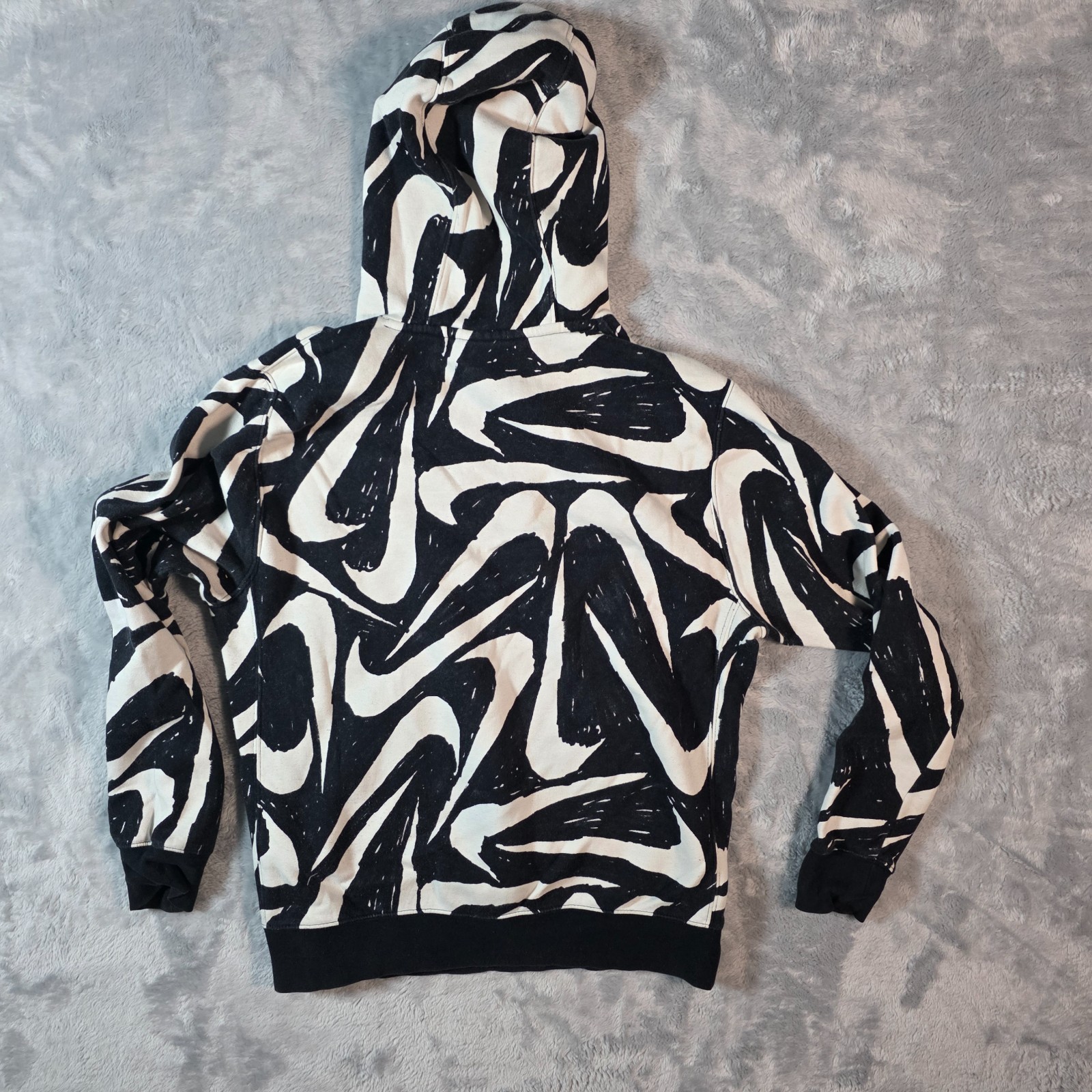 Men’s Nike All Over Print Pullover Hoodie Black/White Medium