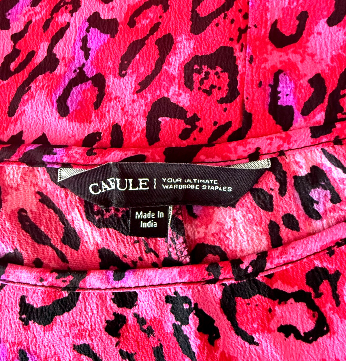 Capsule Pink Leopard Print Blouse Top Size 18 Short Sleeve Boat Neck Vibrant