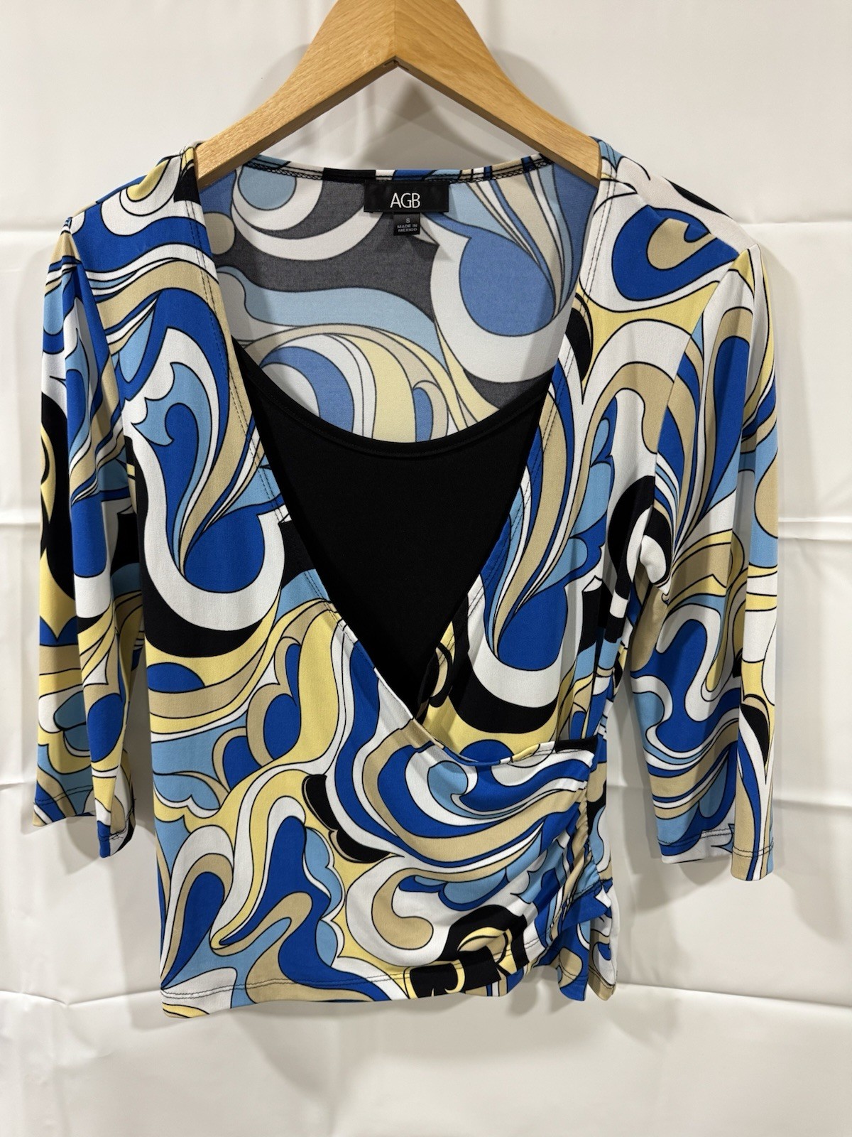 Women’s Abstract Swirl Print Stretch Top Blue Yellow Black 3/4 Sleeve Small