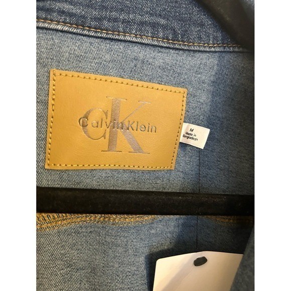 Calvin Klein Women’s Denim Trucker Jacket Medium Wash Blue M NEW