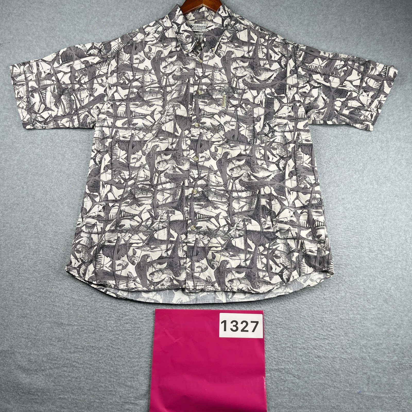 Vintage Columbia Fish Print Shirt Casual Boat Beach Button Up Short Sleeve XL