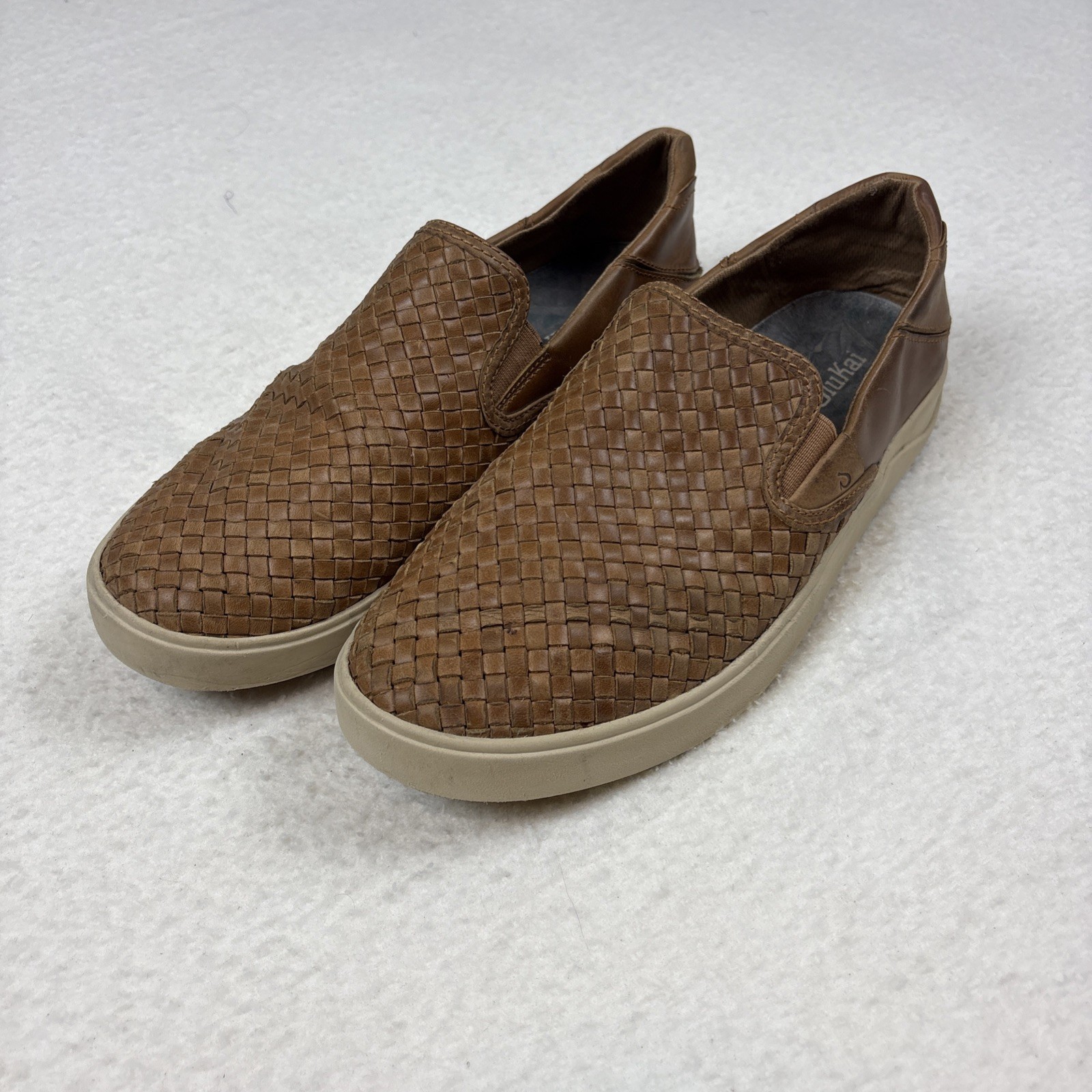 OluKai Lae’ahi Lauhala Mens Fox Brown Woven Leather Slip-On Sneakers – Size 10
