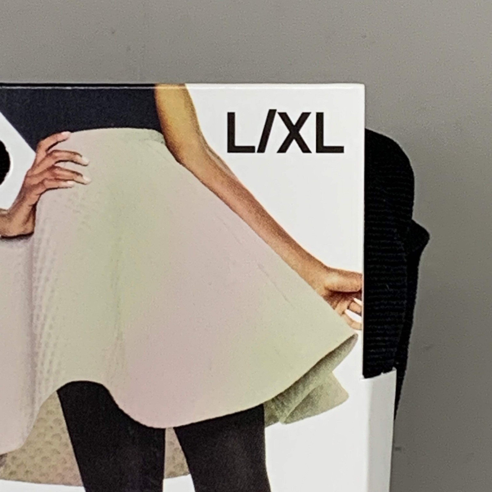 STYLE ESSENTIALS Tights Hanes Silky Opaque Size L XL Black Non Control Top