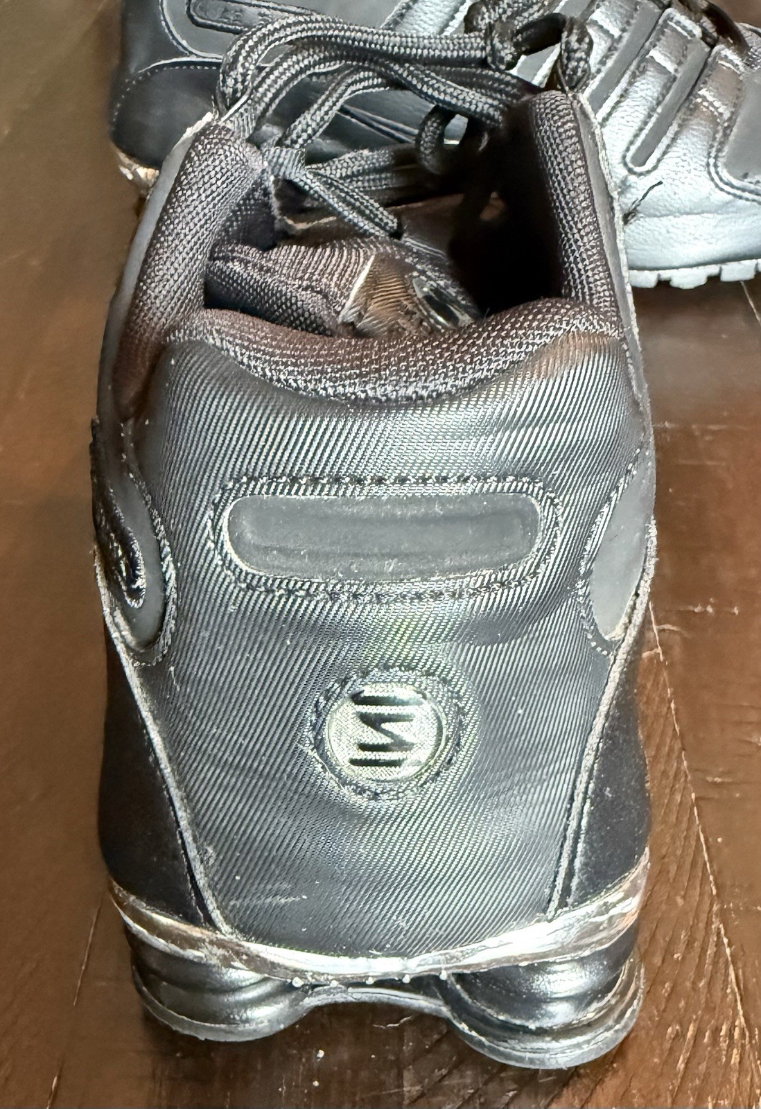 Nike Shox NZ Premium Black Chrome Black/Black-Chrome Low Top Lace Up 536184-001