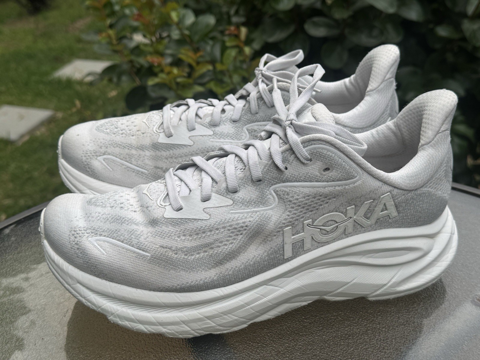 Hoka One One Clifton 10 Women’s Size 10 B Gray Running Athletic Shoes