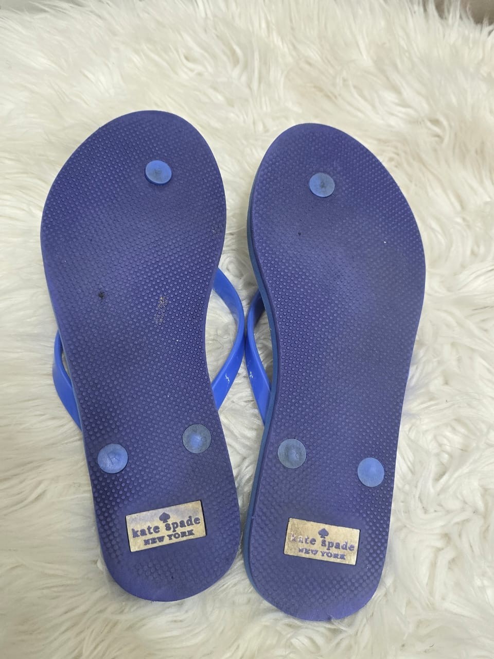 kate spade new york Flip Flop Low (1-1.9 in) Heel Height Sandals for Women Sz 7M