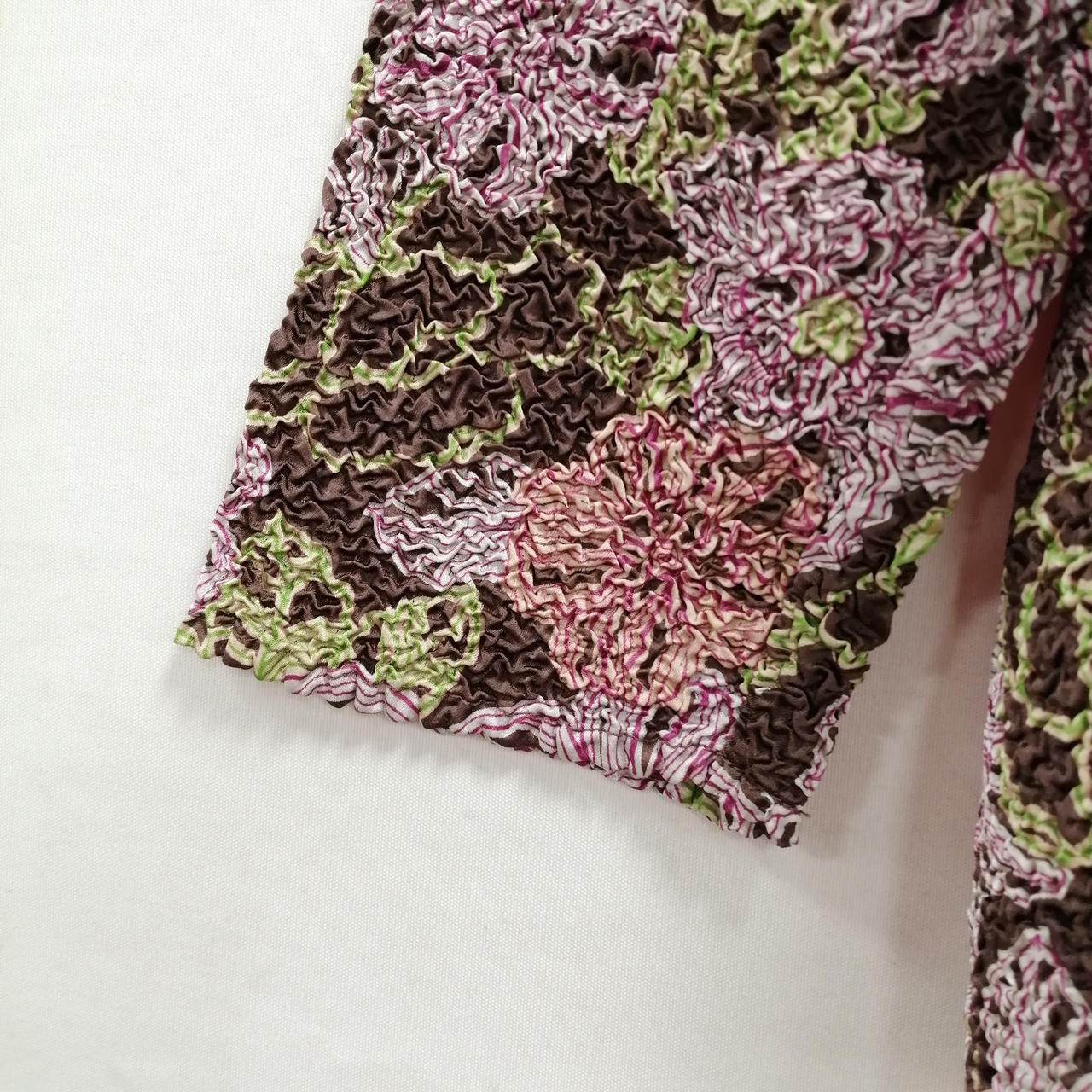 Issey Miyake HEART Floral Pattern Textile Crew Neck T-Shirt M 24in