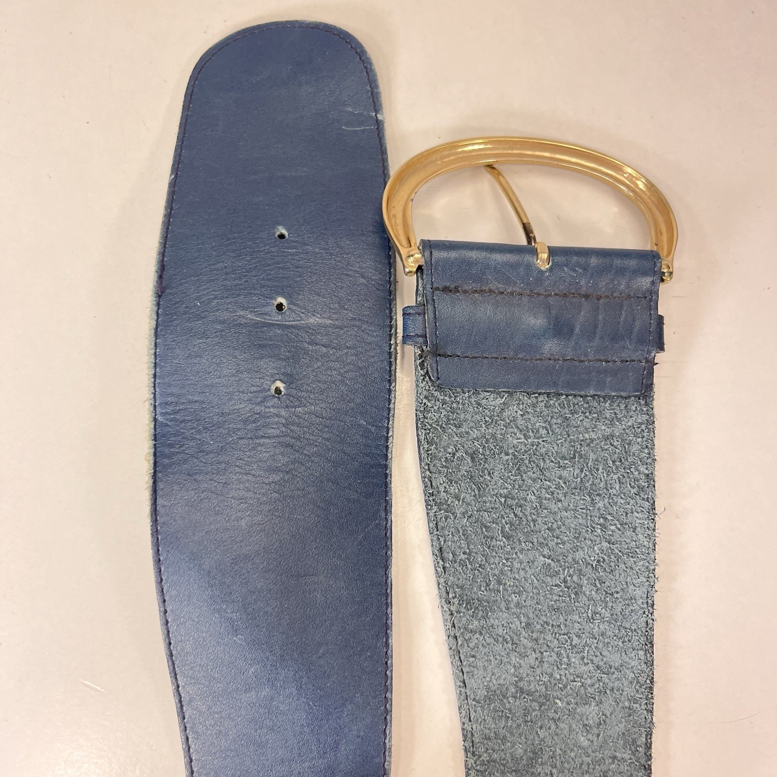 Vintage Wide Blue Leather Waist Belt – Women’s Size 26